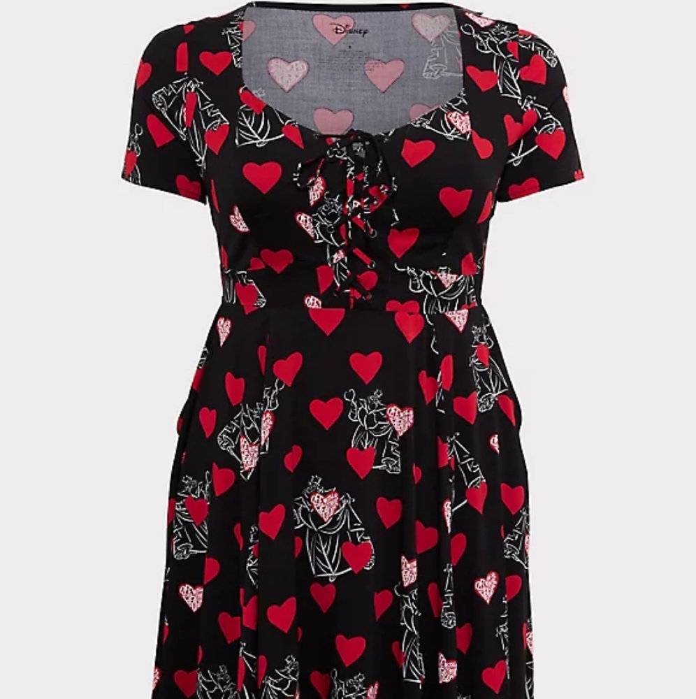 Torrid 3x DISNEY VILLAINS QUEEN OF HEARTS BLACK LACE-UP SKATER DRESS